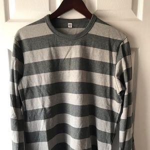Uniqlo Long Sleeve T. Sz. Medium.